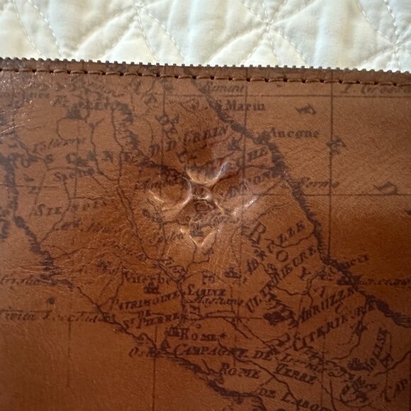 Patricia Nash Leather Floral & Map Print Wristlet – 100% Leather – NWOT - Picture 3 of 9